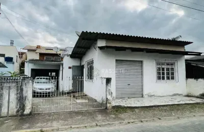Casa com 3 quartos à venda na Rua Francisco Correia, 67, Machados, Navegantes