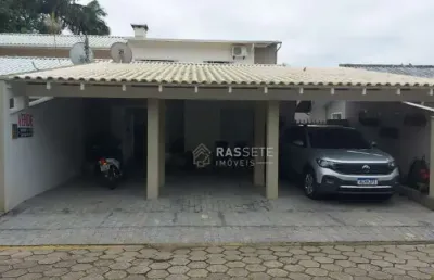 Casa com 3 quartos à venda na Rua José Pereira Liberato, 3107, São Judas, Itajaí