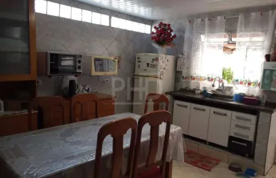 Casa com 3 quartos à venda no Montanhão, São Bernardo do Campo 