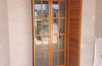 Sobrado à venda com 154m2, 3 quartos, 1 suíte, 3 banheiros, área gourmet, 1 vaga, rudge ramos, são bernardo do campo