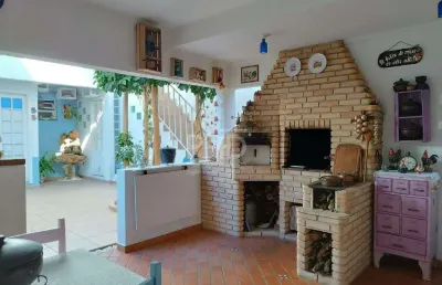 Sobrado à venda, 240m², 5 quartos, 5 suítes, área gourmet, 04 vagas, jordanópolis, são bernardo do campo