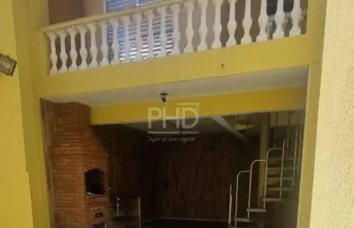 Sobrado à venda, com 290m², 3 quartos, 3 suítes, terraço na cobertura, 2 vagas, santa paula, são caetano do sul