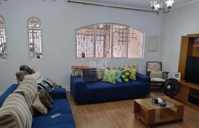 Sobrado espaçoso à venda no bairro paulicéia – são bernardo do campo