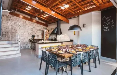 Sobrado com uma metragem de 310 m² - 4 vagas de garagens - santa terezinha - são bernardo do campo