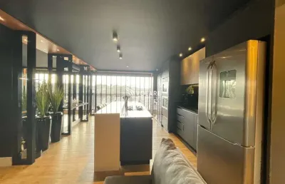 Apartamento último andar, 100% mobiliado por r$ 690.000