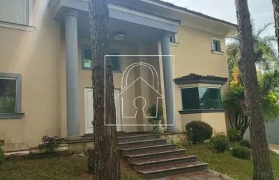Mansão com 5 suítes para alugar na serra da cantareira