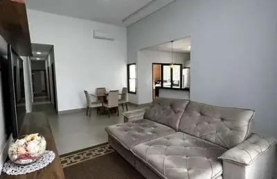 Casa em condomínio fechado com 3 quartos à venda na rua christiano seleguin, 1071, jardim mantova, indaiatuba por r$ 1.130.000