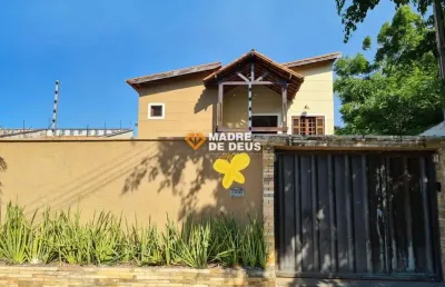 Casa com 3 quartos à venda na edno alves de oliveira, 450, castelão, fortaleza por r$ 850.000