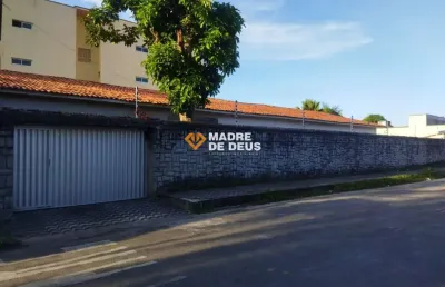 Casa com 8 quartos à venda na rua ofir, 516, itaperi, fortaleza por r$ 1.600.000