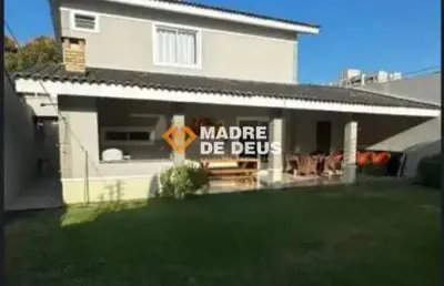 Casa em condomínio fechado com 3 quartos à venda na josé amora sá, 170, coité, eusébio por r$ 825.000