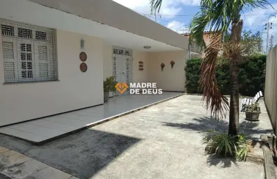 Casa em condomínio fechado com 7 quartos à venda na juvenal galeno, 677, benfica, fortaleza por r$ 1.500.000