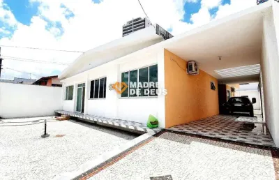 Casa em condomínio fechado com 4 quartos à venda na professor raimundo vítor, 180, parquelândia, fortaleza por r$ 1.900.000