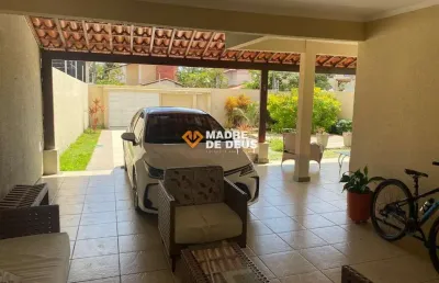 Casa em condomínio fechado com 4 quartos à venda na rua professor solon farias, 1588, cambeba, fortaleza por r$ 1.500.000