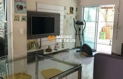 Casa em condomínio fechado com 3 quartos à venda na rua estudante jucá, 923, itaperi, fortaleza por r$ 480.000