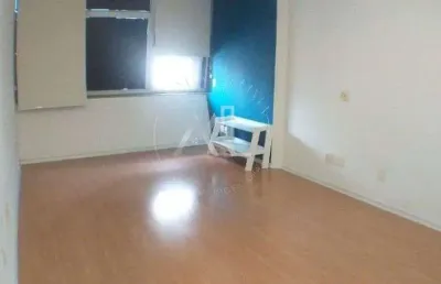 Excelente sala comercial no coração do centro do rio