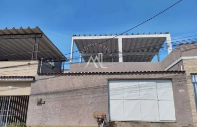 Excelente casa, em são joão de meriti, 3 quartos, sendo 1 suíte com closet, com quintal e terraço com área gourmet