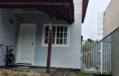 Sobrado em condomínio fechado 4 dormitórios sendo uma 1 suíte 2 vagas lazer completo