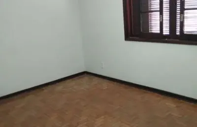 Casa com 3 quartos à venda na Rua Vinte e Um de Abril, 173, Centro, Diadema