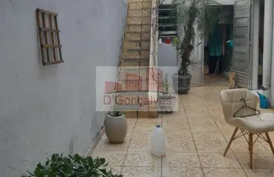 Casa com 3 quartos à venda na Rua Monte Castelo, 178, Centro, Diadema