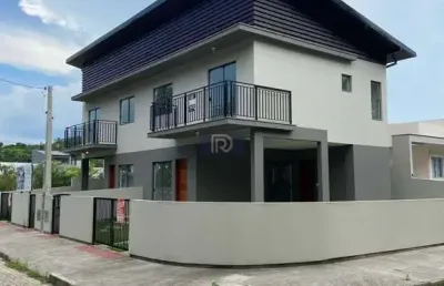 Casa com 2 quartos à venda no Forquilhas, São José 