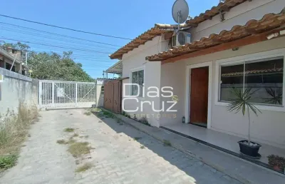 Casa em condomínio no enseada das gaivotas em rio das ostras, 2 quartos