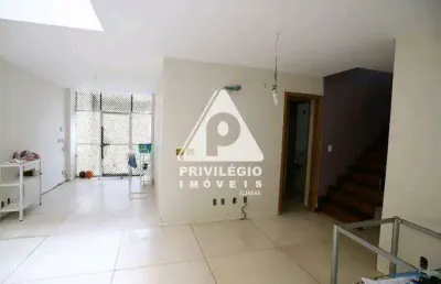 Casa duplex 6 quartos 1 suíte 2 vagas 400 mts maracana e tijuca oportunidade!