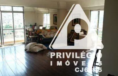 Excelente cobertura duplex 245m², disponível para venda na privilégio imóveis