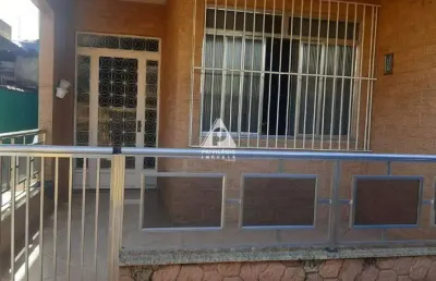 Duas casas em condomínio, 5 quartos, 2 suites, 4 banheiros, 3 salas, 2 varandas e terraço no parque anchieta