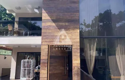 Casa condomínio duplex 2 salas 3 quartos 3 suites 1 com hidro 8 vagas recreio dos bandeirantes
