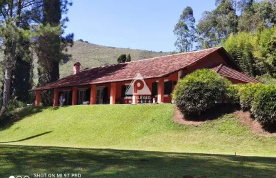 Belíssima fazenda em teresópolis com 1 milhão m² com casas de 2, 3, e 4 quartos