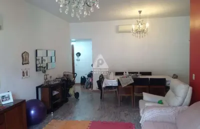 Apartamento 3qtos com suíte e duas vagas na escritura colado no metrô uruguai