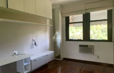 Lindo apartamento 3 quartos à venda com 120m2 na rua do metrô