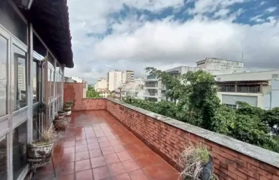 Excelente cobertura a venda no coração da grande tijuca