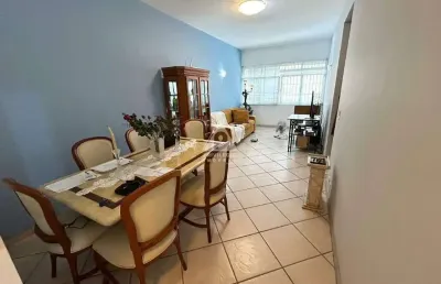 Apartamento a venda com 2 quartos com dependência completa.