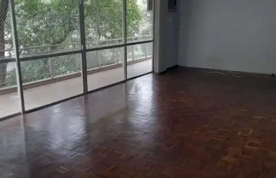 Vendo excelente apartamento. 126 m². 3 quartos (1 suite), varandão, dependência completa, 2 vagas, 1 por andar a 5 min do metrô são francisco xavier.