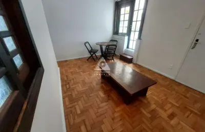 Apartamento de 1 quarto reformado próximo ao metrô de botafogo