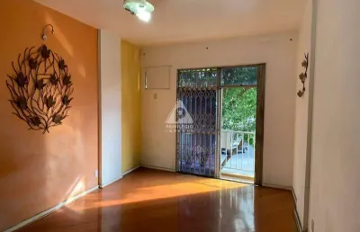 Apartamento 2 quartos, sala, varanda, 85 m2, dependências, portaria 24 hs, 2 elevadores, no grajaú