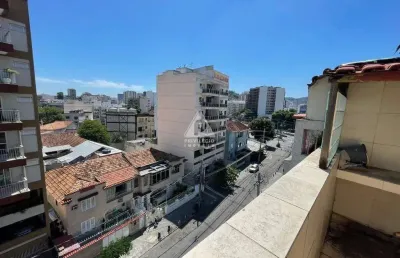 Cobertura quarto e sala, ótima oportunidade na tijuca!