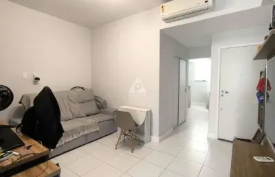 Apartamento reformado de 1 quarto à venda na tijuca, próximo do metrô uruguai