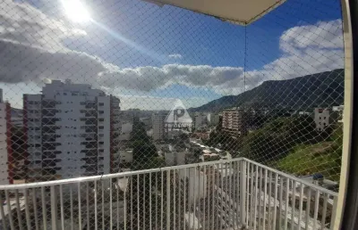 Apartamento na tijuca a venda de 2 quartos com varanda e suite 2 vagas predio com piscina