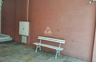 Apartamento 3 quartos, vaga, próximo do shoping tijuca e metrô.