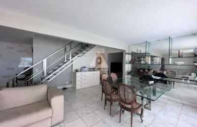 Cobertura de luxo na quadríssima da praia do pontal com 2 suítes e lazer completo