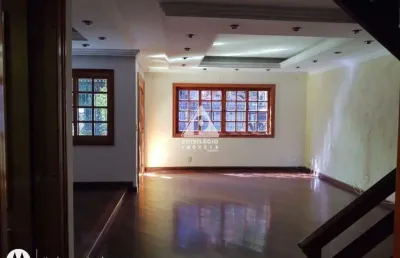 Casa duplex, 4 quartos, 3 suítes , piscina, área gourmet, vaga vila valqueire