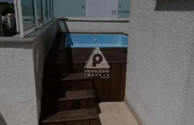 Espetacular cobertura de 4 quartos com lazer privativo