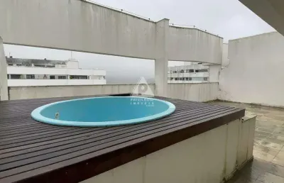 Cobertura duplex no barra bali: balsa e ônibus para a praia!
