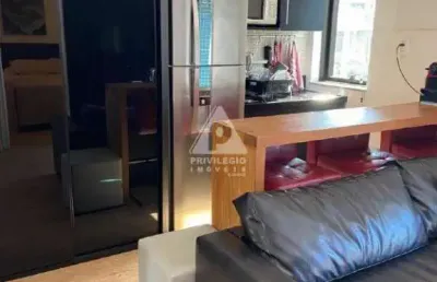 Flat no leblon – 1 suíte, vaga e lazer completo perto da praia!