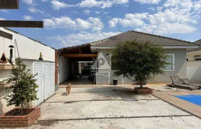 Linda casa 3 quarto com suite com vaga e piscina a venda em itaipuaçu