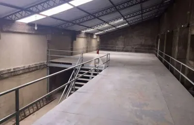 Barracão / Galpão / Depósito à venda na Rua Maia Lacerda, --, Estácio, Rio de Janeiro