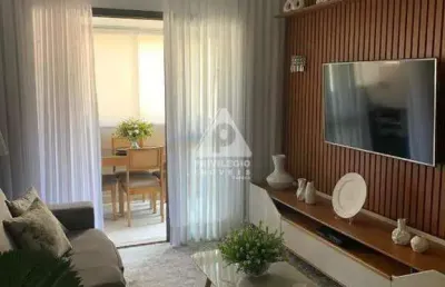 Espaçoso apartamento no recreio: 92m² com lazer completo a poucos passos da praia