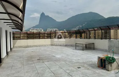 Cobertura linear de 353 m² com vista panorâmica – cristo redentor e pão de açúcar.